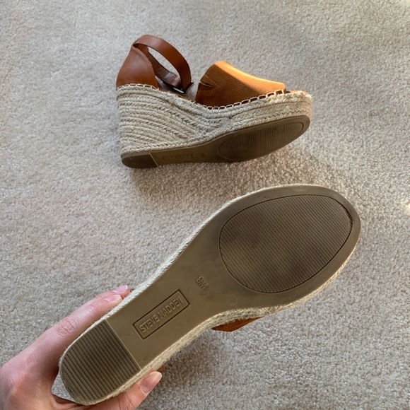 Steve Madden Jaylen Wedges - Picture 6 of 12